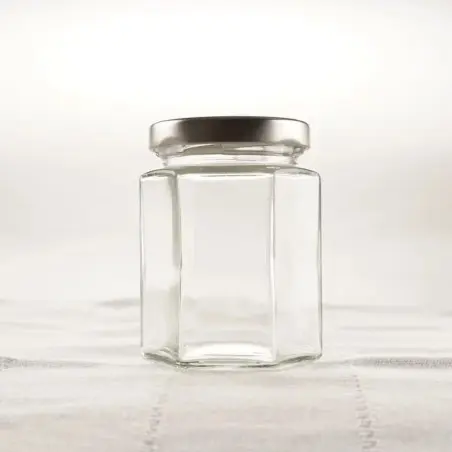 Bocaux alimentaires en verre hexagonal hermétique avec couvercle métal noir ou argenté - Fatipack emballage Maroc