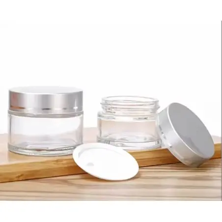 Pot Cosmétique Élégant en Verre Transparent avec Couvercle Argenté Premium - Fatipack Group Emballage Maroc