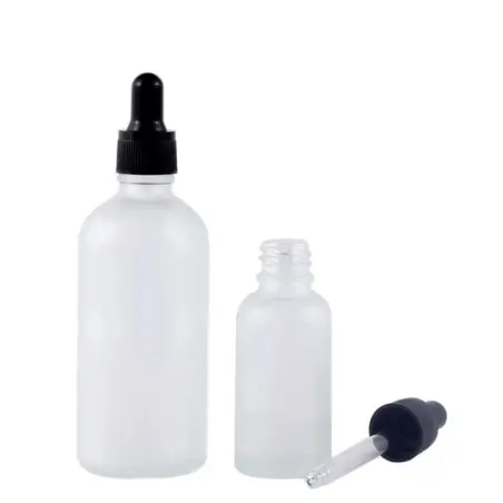 Flacon Compte-Gouttes en Verre Semi-Transparent Givré avec Pipette Noire - Fatipack Group Emballage Maroc