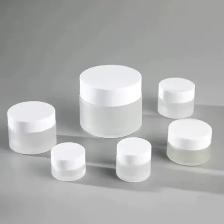Pots Cosmétiques en Verre Givré Semi-Transparent avec Couvercle Blanc - Fatipack Group Emballage Maroc