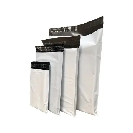 Sachet en plastique opaque blanc scellable sécurisée pour l'expédition des colis - Fatipack Emballage Maroc