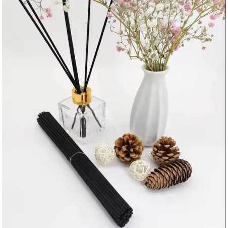 Diffuseur de Parfum en Verre avec Tiges de Roseau et Finition Dorée - Fati Pack emballage parfum Maroc