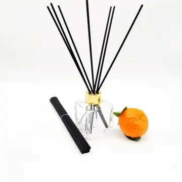 Diffuseur de Parfum en Verre avec Tiges de Roseau et Finition Dorée - Fati Pack emballage parfum Maroc